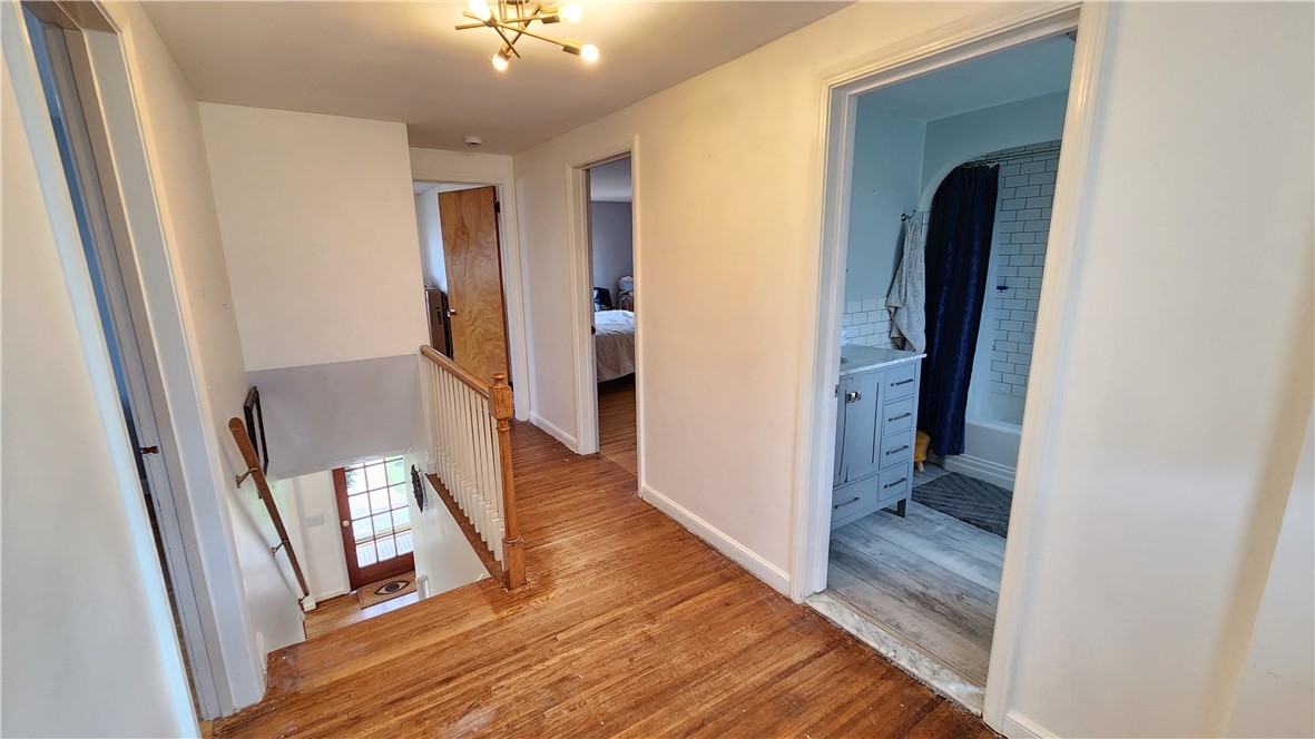 361 Barry Road Irondequoit, NY 14617 - Photo 17 of 38