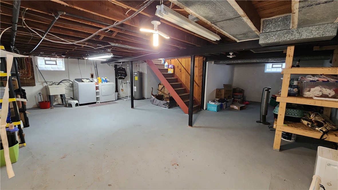 361 Barry Road Irondequoit, NY 14617 - Photo 31 of 38