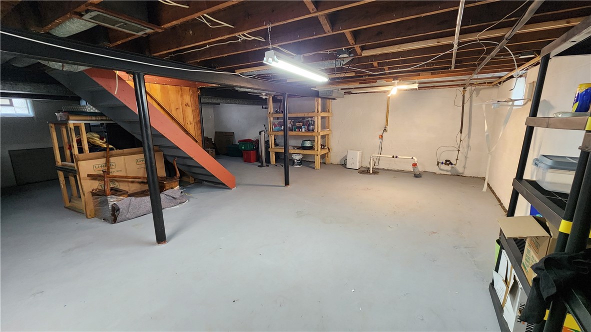 361 Barry Road Irondequoit, NY 14617 - Photo 32 of 38