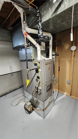 $234,900 | 361 Barry Road, Irondequoit, NY 14617