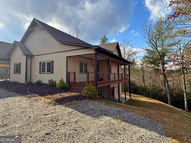 $499,900 | 73 Cricket Lane, Warne, NC 28909