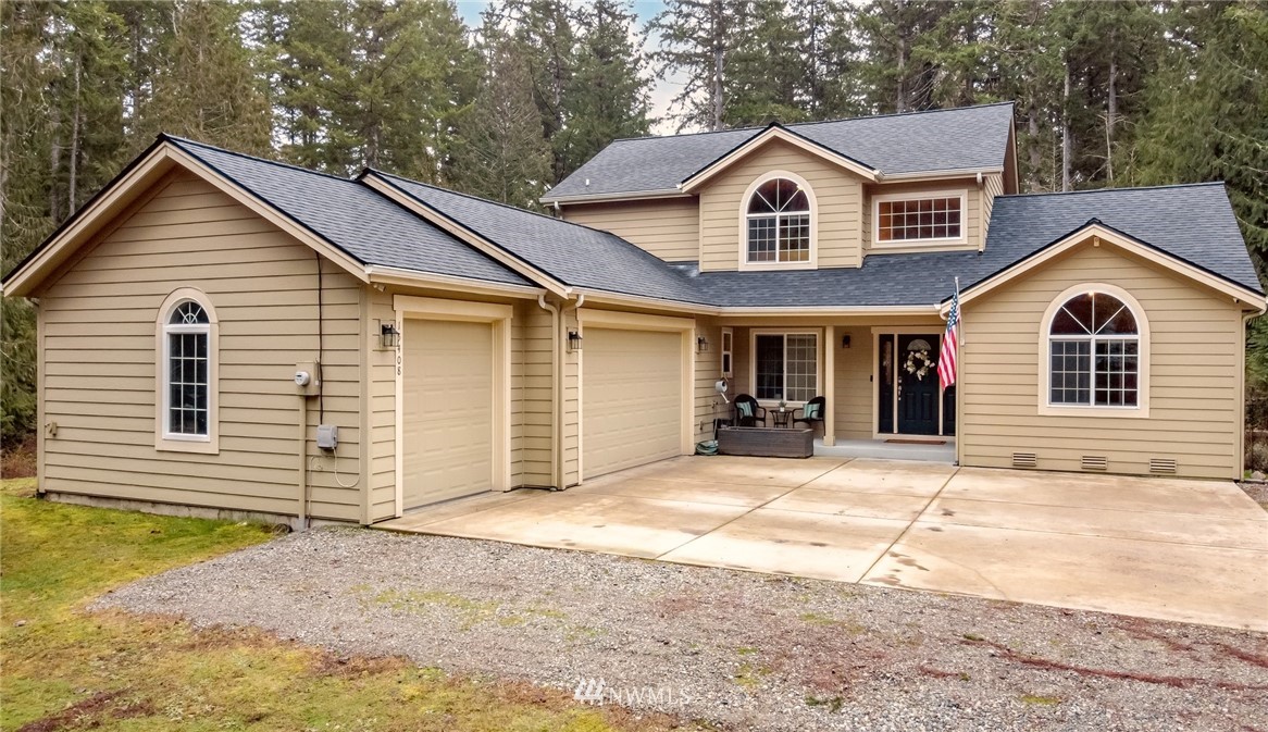 15408 Rosemary Loop Road Southeast Olalla, WA 98359 - Photo 1 of 40 Gallery Image 1