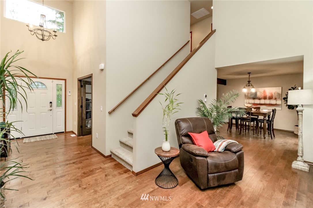 15408 Rosemary Loop Road Southeast Olalla, WA 98359 - Photo 8 of 40 Gallery Image 8