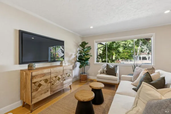 $1,150,000 | 179 Bothin Road, Fairfax, CA 94930