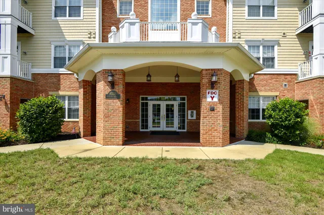 $359,900 | 8535 Veterans Highway, Unit 202, Millersville, MD 21108