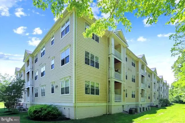 $359,900 | 8535 Veterans Highway, Unit 202, Millersville, MD 21108