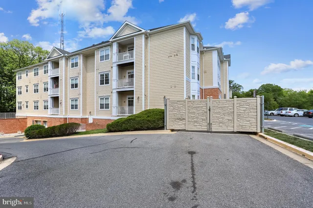 $359,900 | 8535 Veterans Highway, Unit 202, Millersville, MD 21108