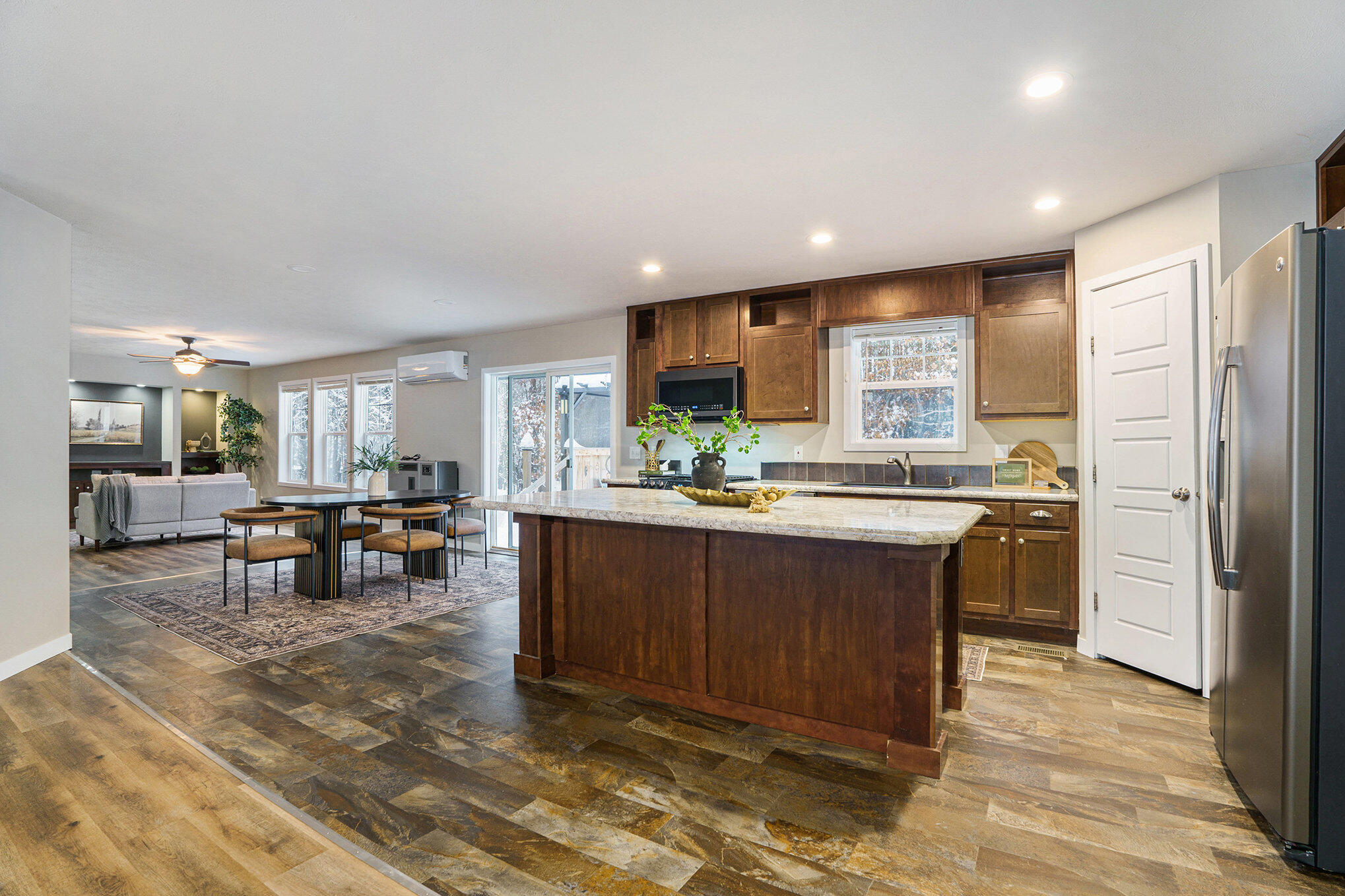 6453 18 Mile Road Northeast Cedar Springs, MI 49319 - Photo 12 of 29 009_dsc05713_293