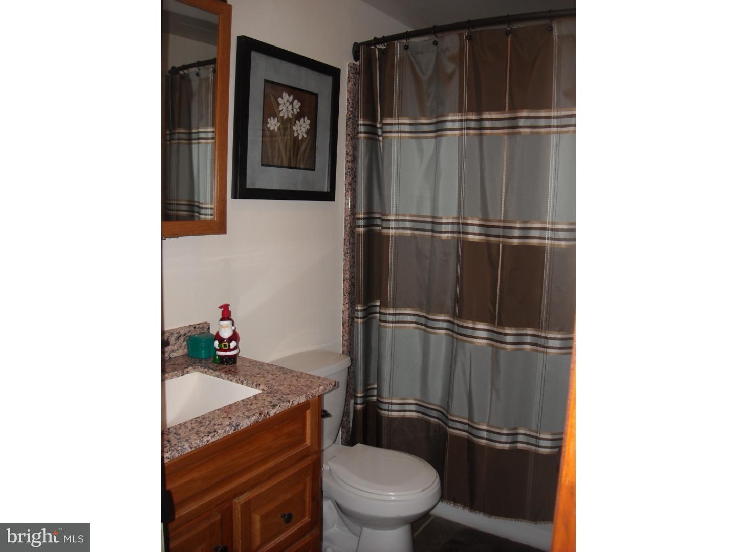126 West Elbon Road Brookhaven, PA 19015 - Photo 4 of 11 Bathroom
