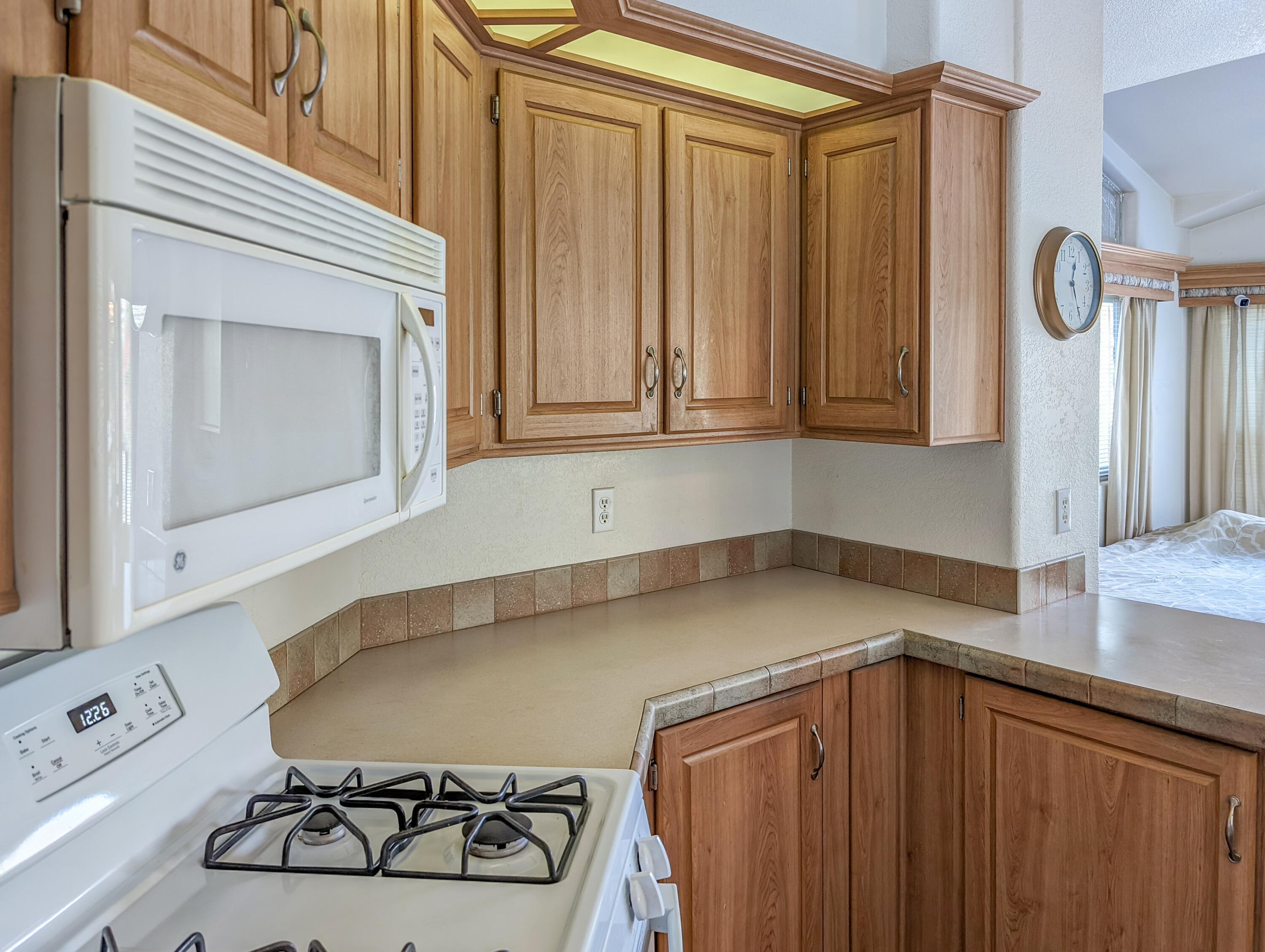 70200 Dillon Road, Unit 431 Desert Hot Springs, CA 92241 - Photo 8 of 27 431