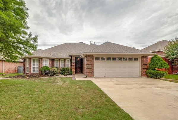 $2,800 | 512 Parkview Place, Coppell, TX 75019