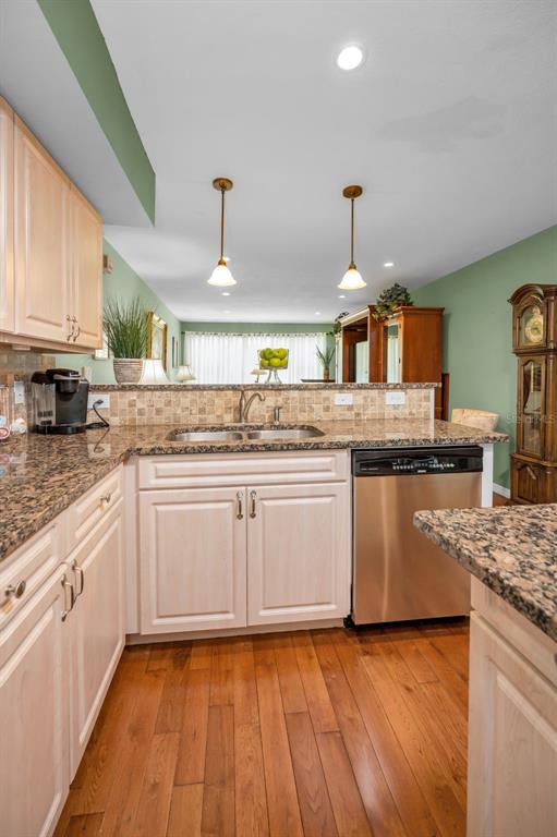 250 Rosery Road Northwest, Unit 218 Largo, FL 33770 - Photo 18 of 46