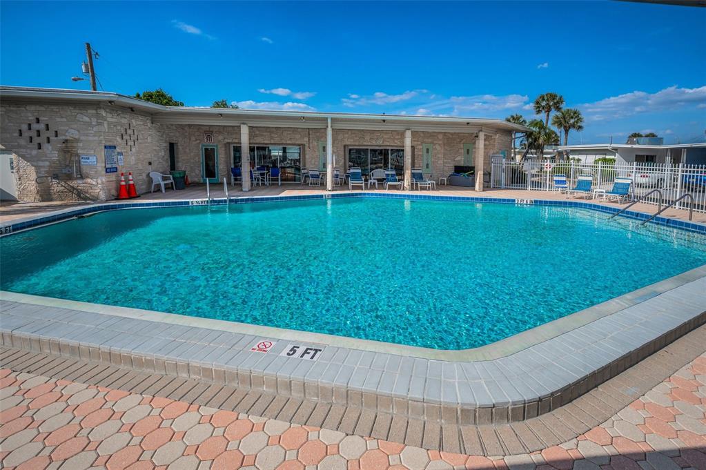 250 Rosery Road Northwest, Unit 218 Largo, FL 33770 - Photo 38 of 46