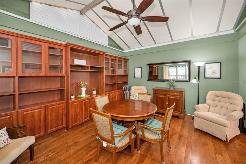 250 Rosery Road Northwest, Unit 218 Largo, FL 33770 - Photo 8 of 46