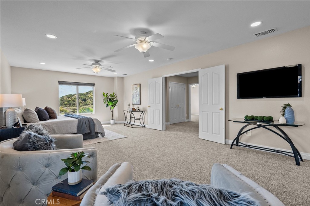 29908 Shadow Castaic, CA 91384 - Photo 35 of 68