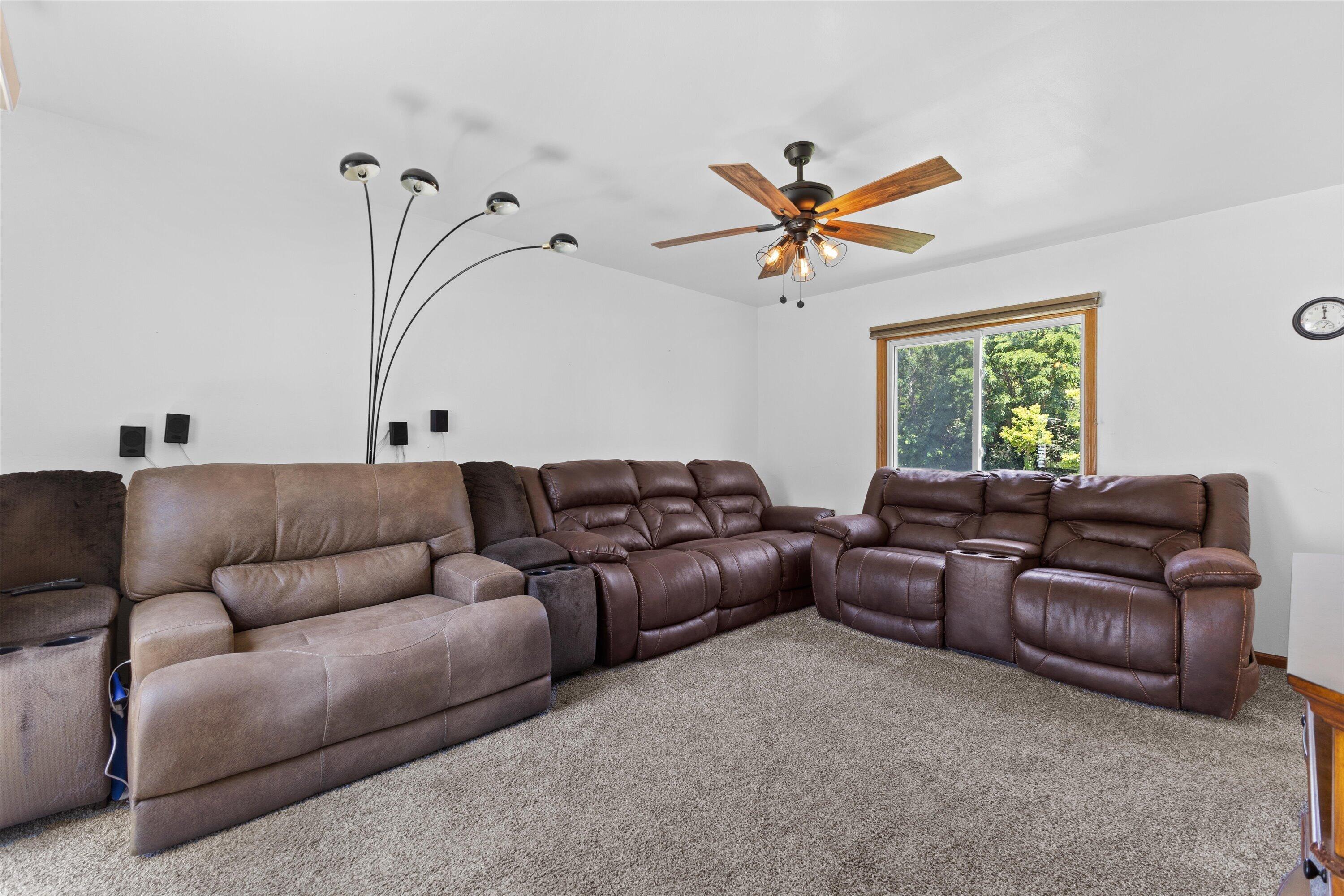 6636 124th Street Pleasant Prairie, WI 53158 - Photo 5 of 22 10-KCM-18
