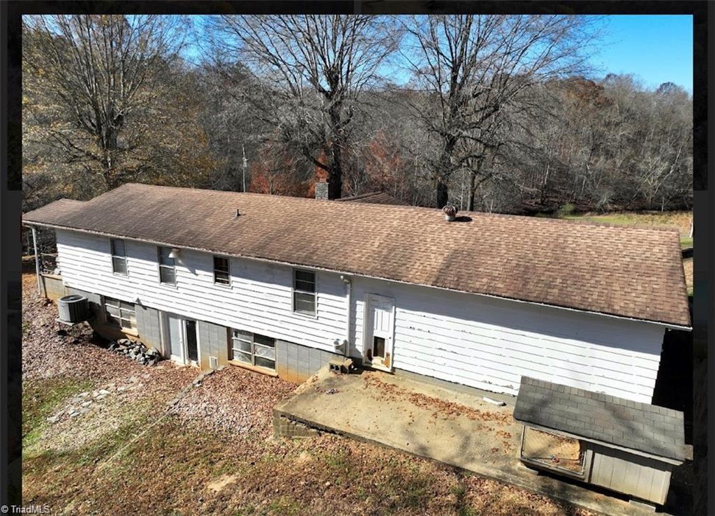 636 Bryant Mill Road Ararat, NC 27007 - Photo 8 of 25