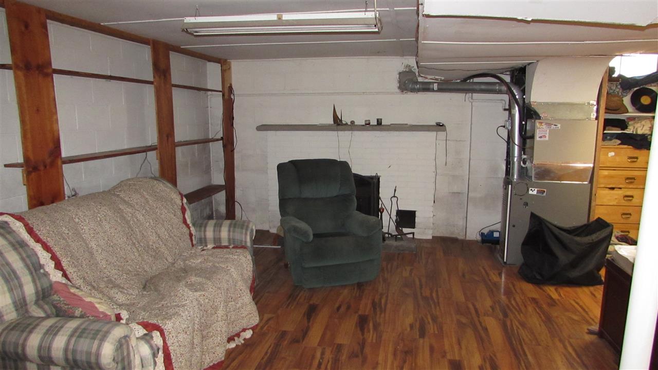 9366 East Coldwater Road Davison, MI 48423 - Photo 21 of 34