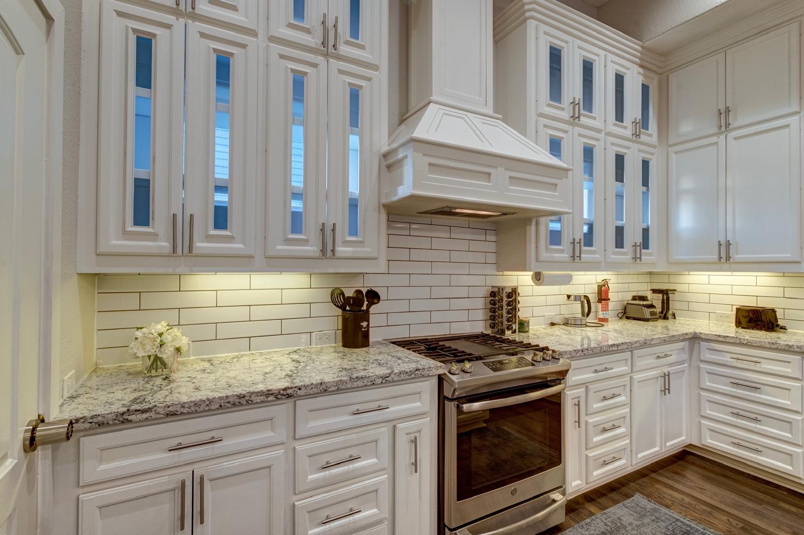 2020 McGowen Street, Unit M Houston, TX 77004 - Photo 13 of 29