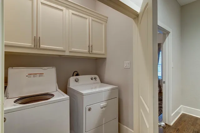 $2,850 | 2020 McGowen Street, Unit M, Houston, TX 77004