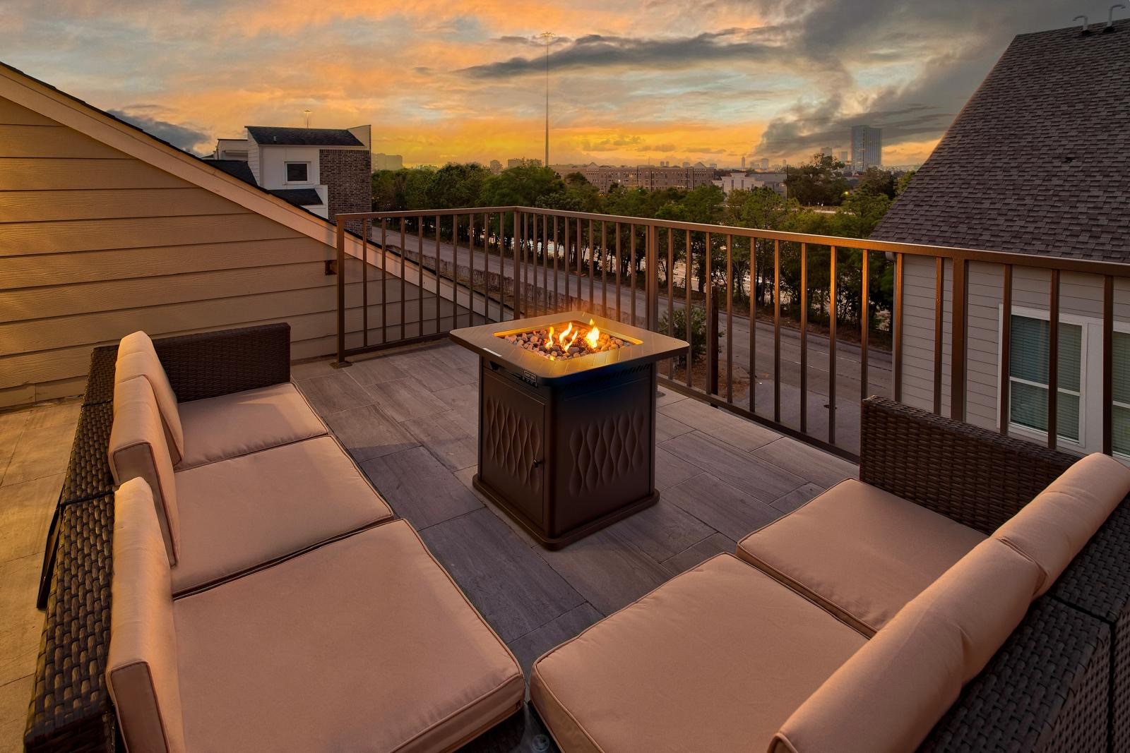 2020 McGowen Street, Unit M Houston, TX 77004 - Photo 27 of 29