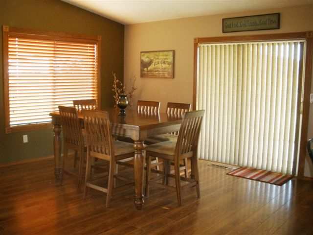 6507 North Vincent Road Newman Lake, WA 99025 - Photo 2 of 8 Gallery Image 2