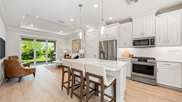 $324,990 | 4070 Santa Caterina Boulevard, Unit 101, Bradenton, FL 34211