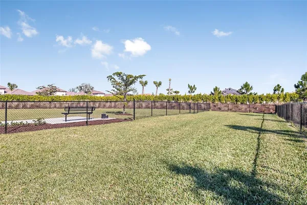 $324,990 | 4070 Santa Caterina Boulevard, Unit 101, Bradenton, FL 34211