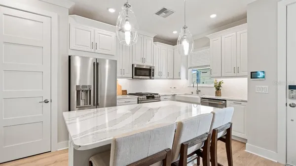 $324,990 | 4070 Santa Caterina Boulevard, Unit 101, Bradenton, FL 34211