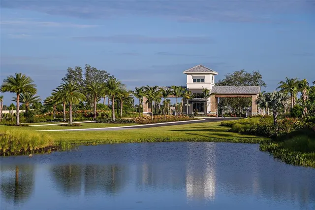 $399,990 | 4070 Santa Caterina Boulevard, Unit 101, Bradenton, FL 34211