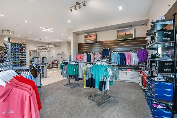 $324,990 | 4070 Santa Caterina Boulevard, Unit 101, Bradenton, FL 34211