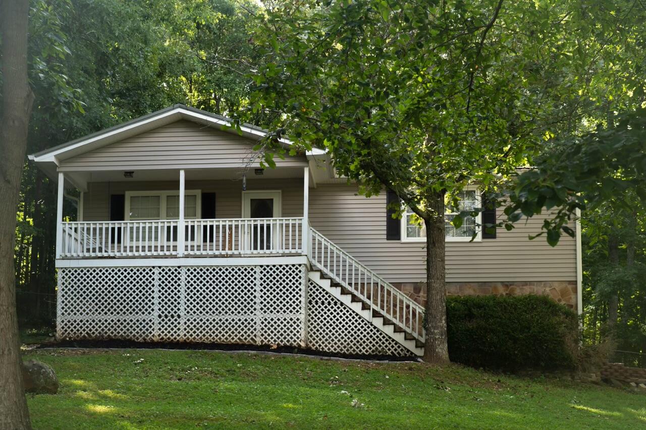 150 Crest Road McDonald, TN 37353 - Photo 1 of 32 IMG-3702