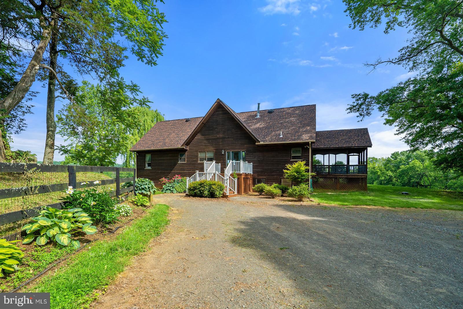 8531 Holtzclaw Road Warrenton, VA 20186 - Photo 13 of 53 Gallery Image 13