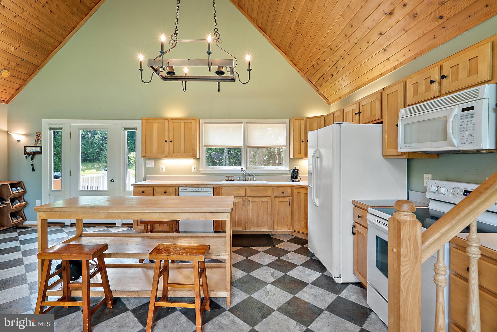 8531 Holtzclaw Road Warrenton, VA 20186 - Photo 21 of 53 Gallery Image 21