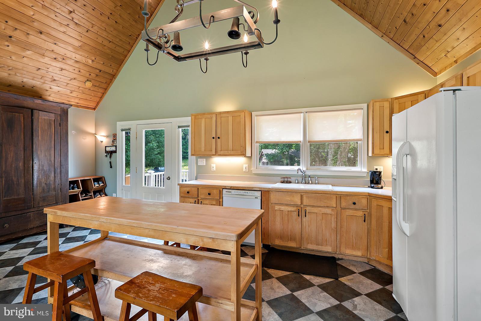 8531 Holtzclaw Road Warrenton, VA 20186 - Photo 22 of 53 Gallery Image 22