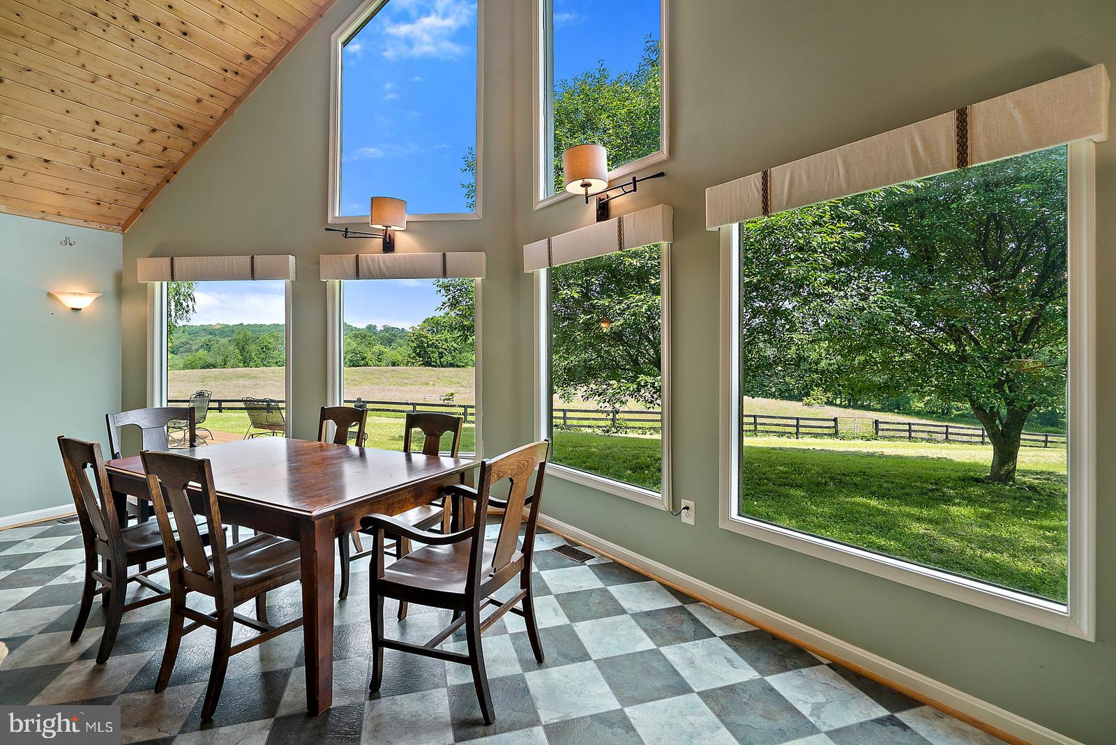 8531 Holtzclaw Road Warrenton, VA 20186 - Photo 26 of 53 Gallery Image 26
