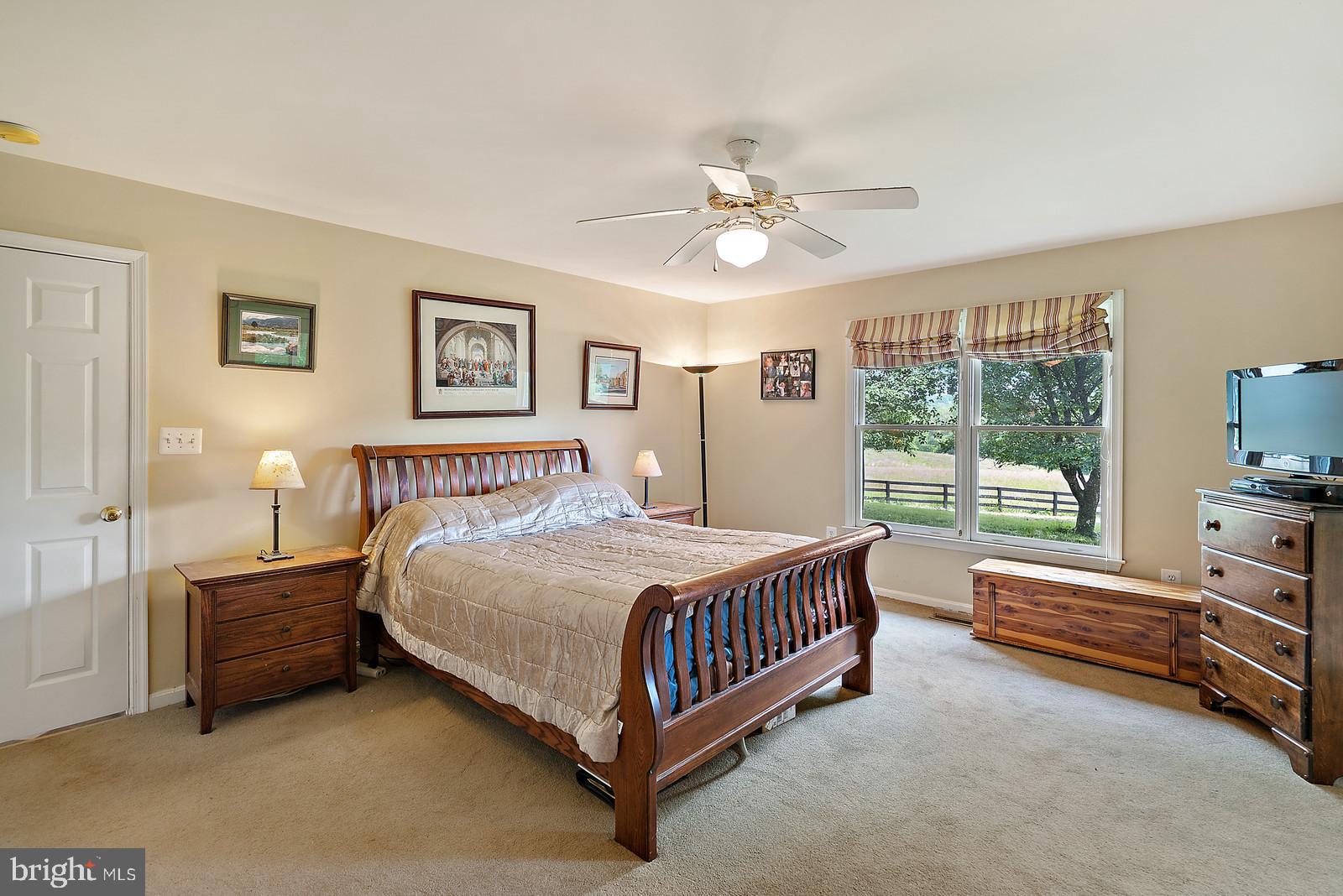 8531 Holtzclaw Road Warrenton, VA 20186 - Photo 29 of 53 Gallery Image 29