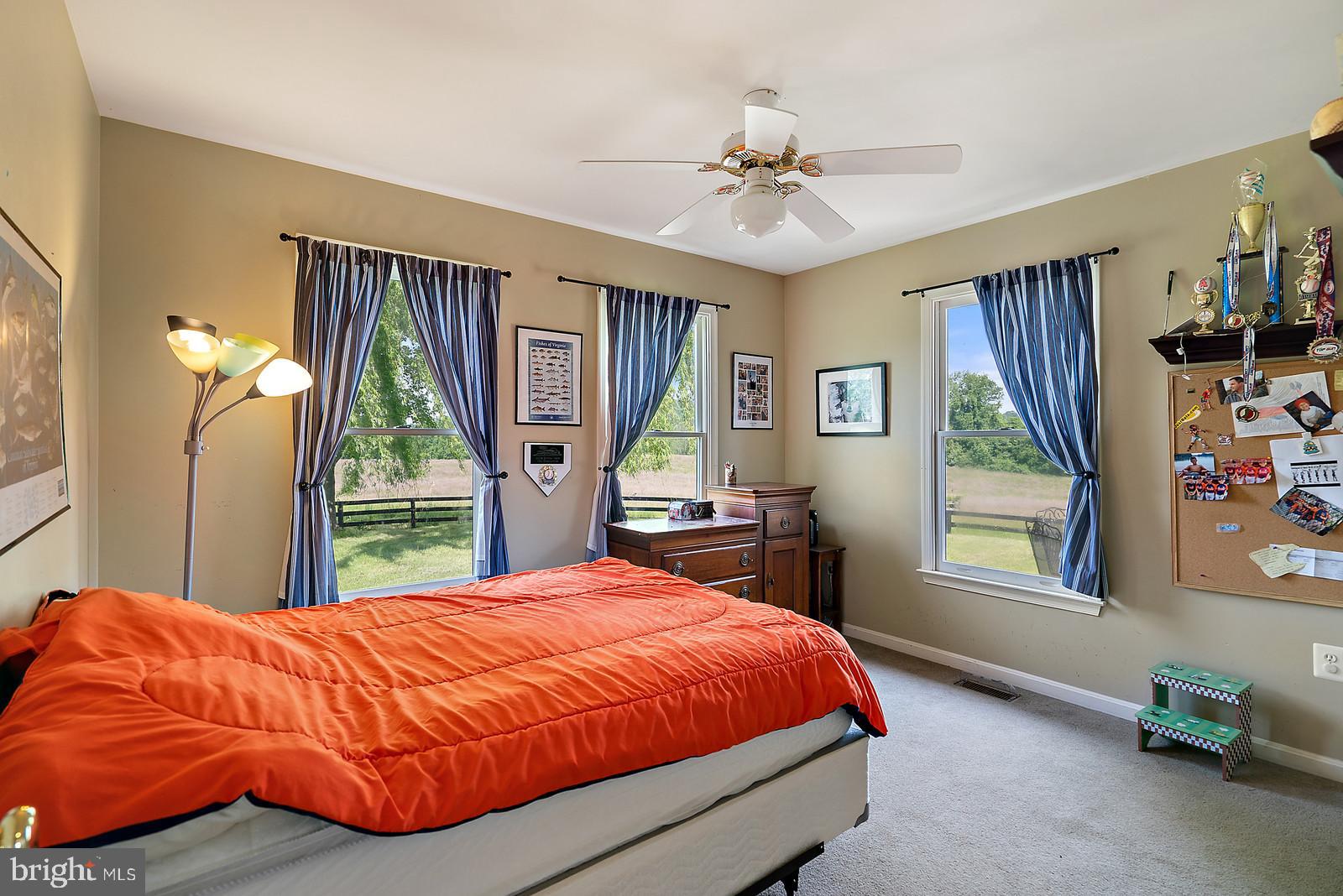 8531 Holtzclaw Road Warrenton, VA 20186 - Photo 34 of 53 Gallery Image 34