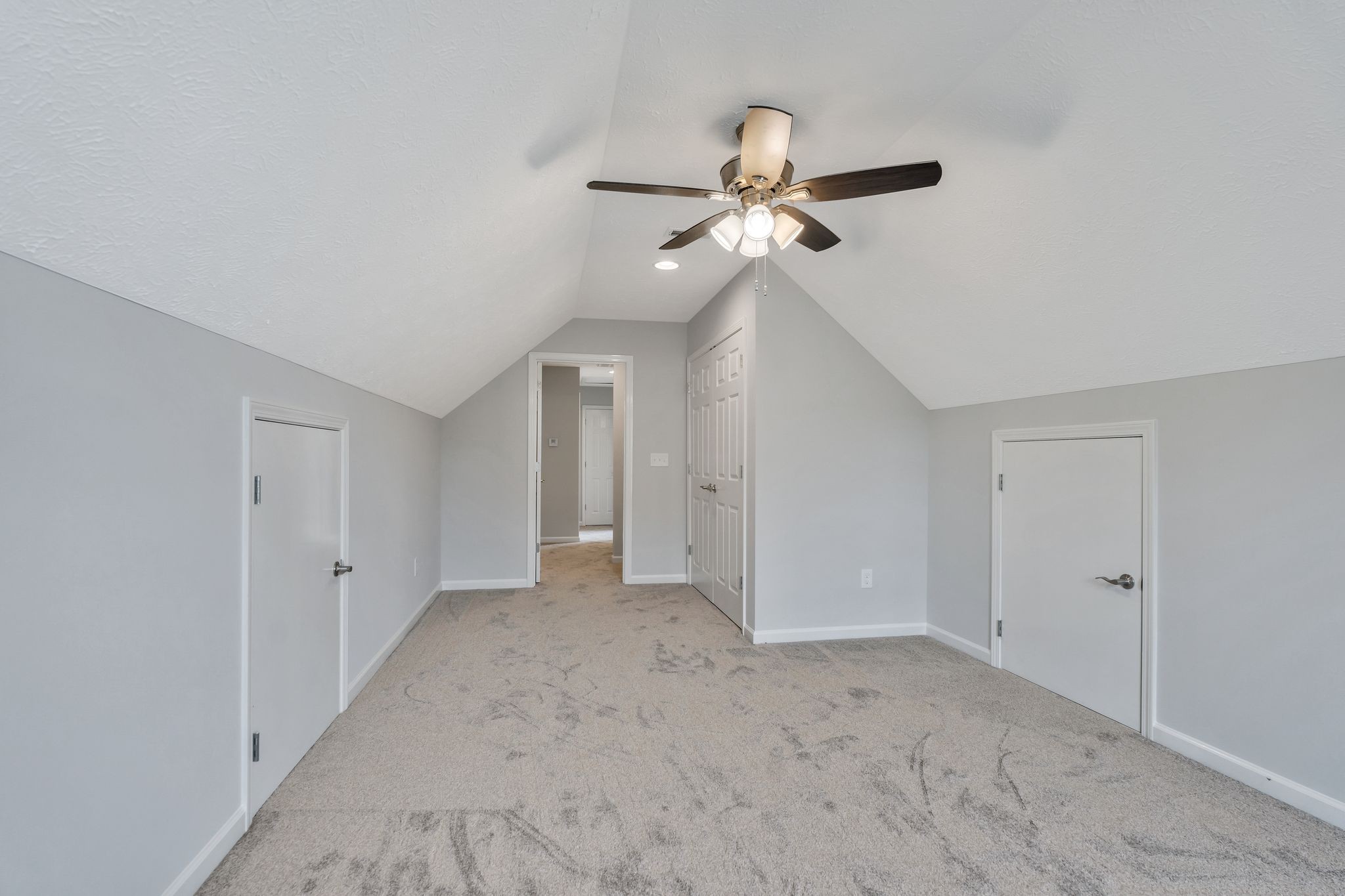 401 Doak Road, Unit 41 Manchester, TN 37355 - Photo 23 of 29 a view of an empty room