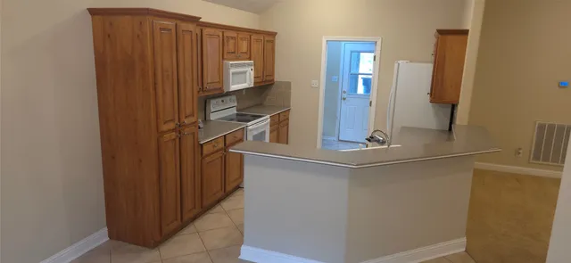 $229,900 | 215 Bridgeview Drive, Onalaska, TX 77360