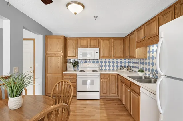 $195,000 | 18400 Euclid Street, Unit 261, Farmington, MN 55024