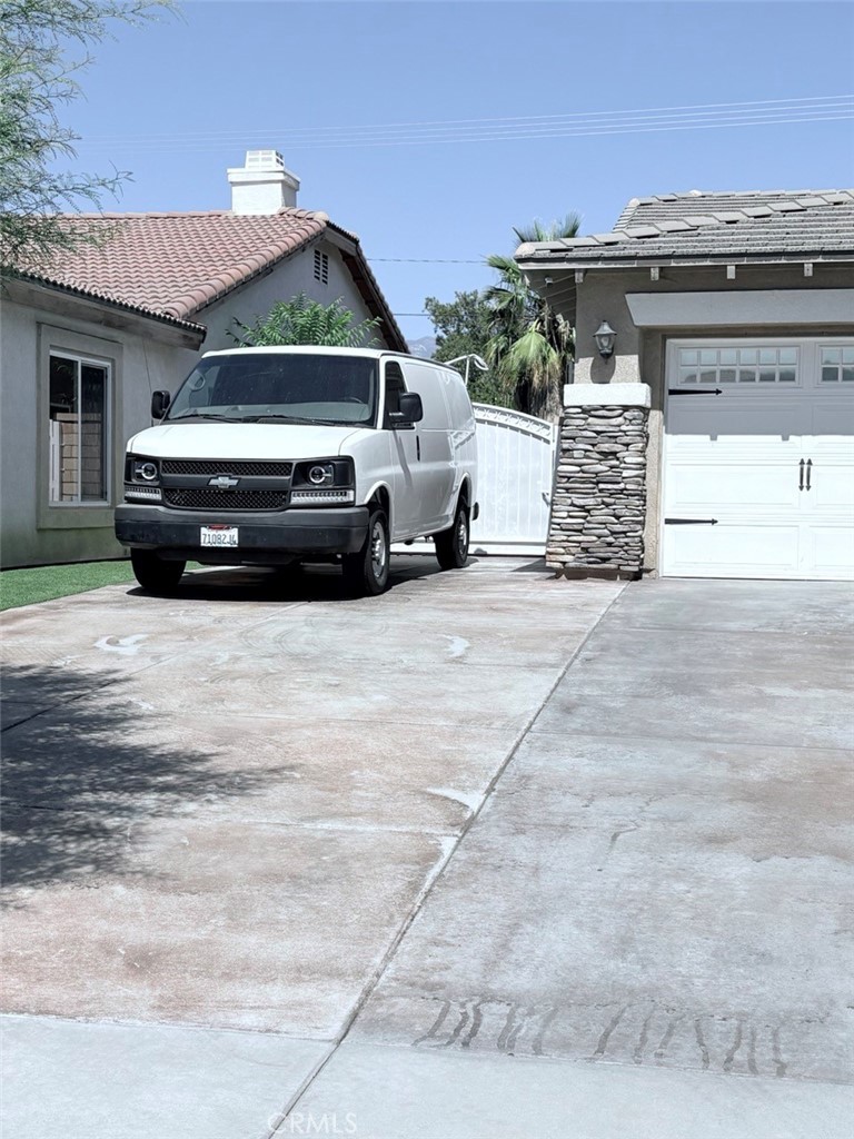 924 Aria Road Hemet, CA 92543 - Photo 4 of 40