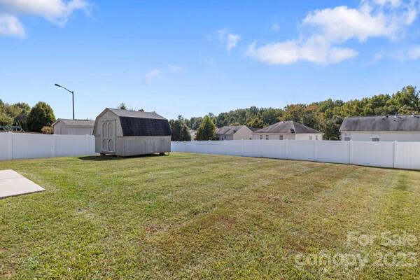 264 Ranlo Avenue Gastonia, NC 28054 - Photo 41 of 44 a view of a outdoor space and backyard