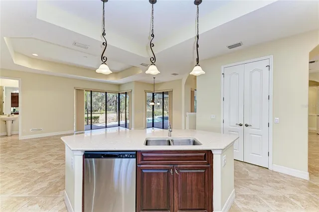 $799,990 | 650 Crane Prairie Way, Osprey, FL 34229