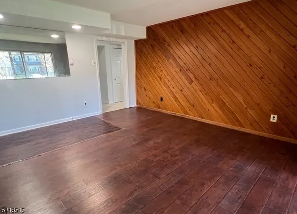 $3,300 | 64 Goldfinch Drive, Hackettstown, NJ 07840