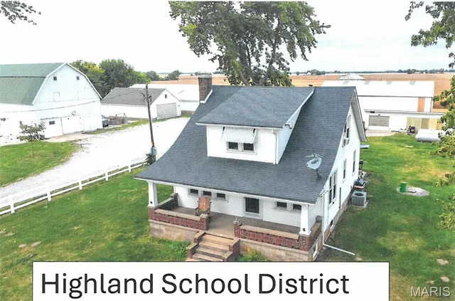 $450,000 | 371 Frey Meadows Road, Pocahontas, IL 62275