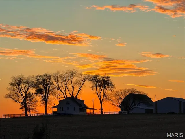 $450,000 | 371 Frey Meadows Road, Pocahontas, IL 62275