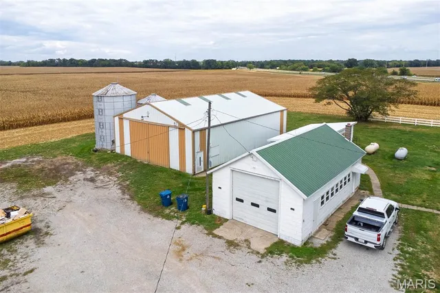 $450,000 | 371 Frey Meadows Road, Pocahontas, IL 62275