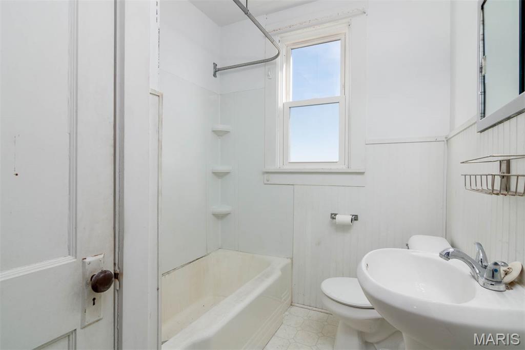 371 Frey Meadows Road Pocahontas, IL 62275 - Photo 22 of 71