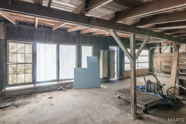 $450,000 | 371 Frey Meadows Road, Pocahontas, IL 62275